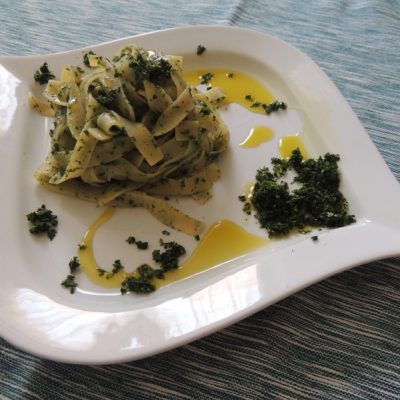 Oste della malora portaci da mangiare!