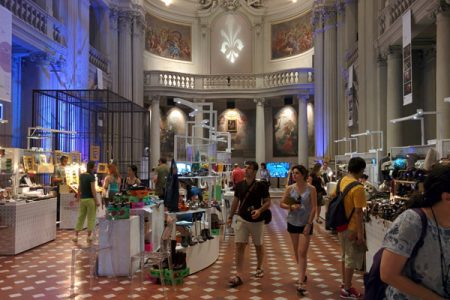 Dove un tempo la legge proclamava, ora…