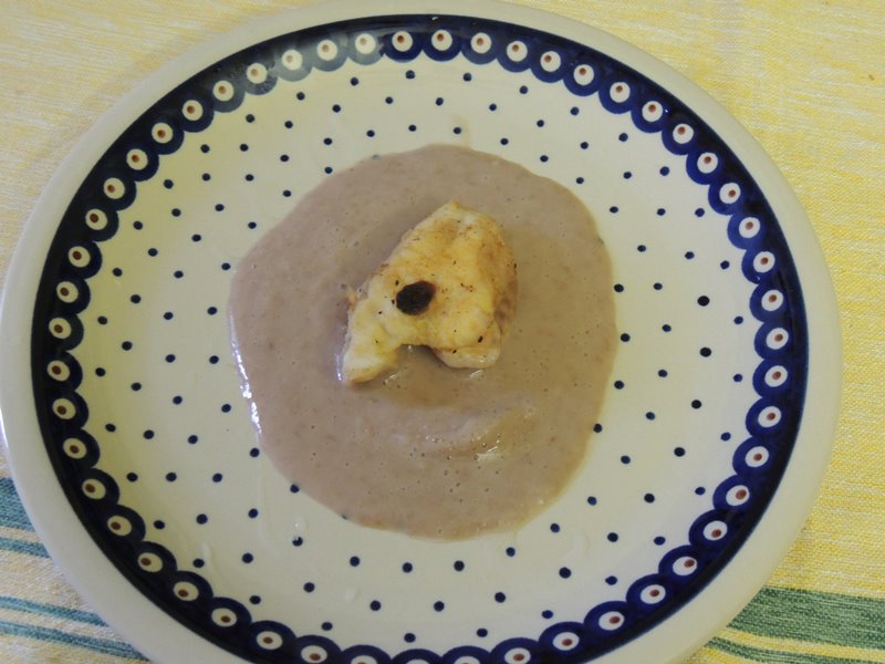 Palombo in vellutata di borlotti