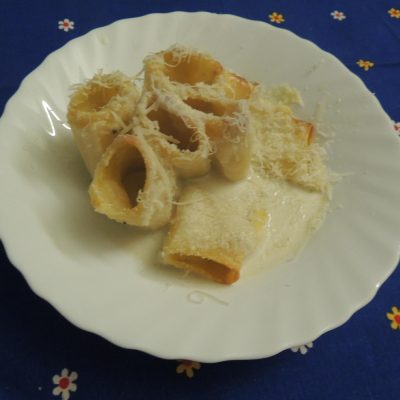 Paccheri alla crema di cavolfiore romano