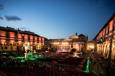 Grandi spettacoli serali nel cuore di Firenze