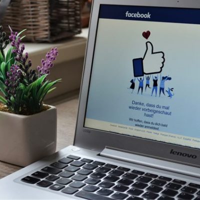 Dopo Instagram niente più like neppure su Facebook?