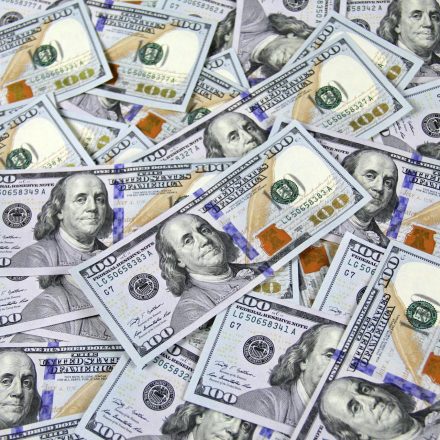 4.608 dollari al minuto