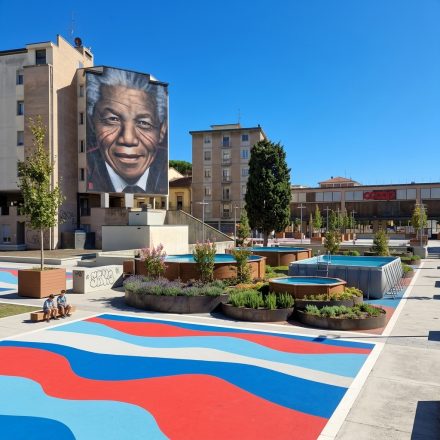 Il Giardino Mandela di piazza Leopoldo e lo specchio che i social ci hanno restituito